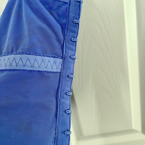 Cosabella Curvy Plungie Never Say Never Longline Bralette size M EUC - Picture 8 of 11